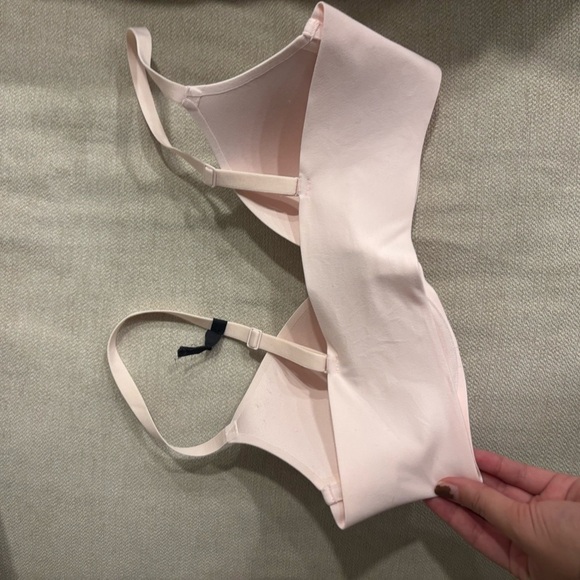 NWOT Aerie smoothiez push up plunge bra in light pink - Picture 4 of 4